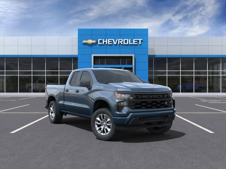 2024 Chevrolet Silverado 1500 Custom photo 1