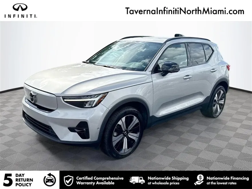 2023 Volvo XC40 Recharge Twin Plus photo 1