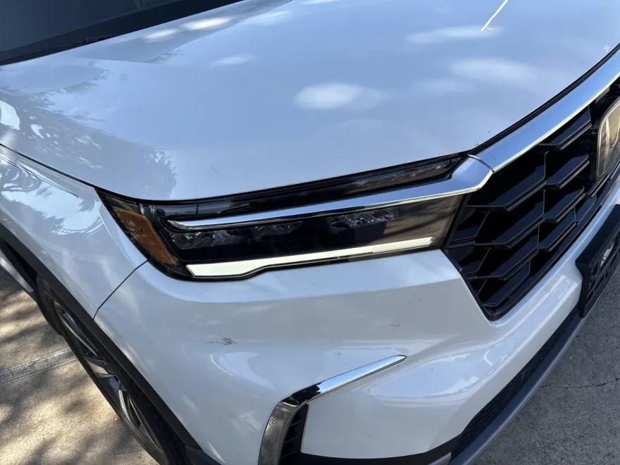 2023 Honda Pilot Touring photo 1