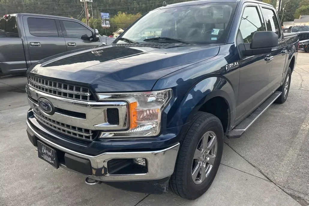 2019 Ford F-150 XLT photo 1