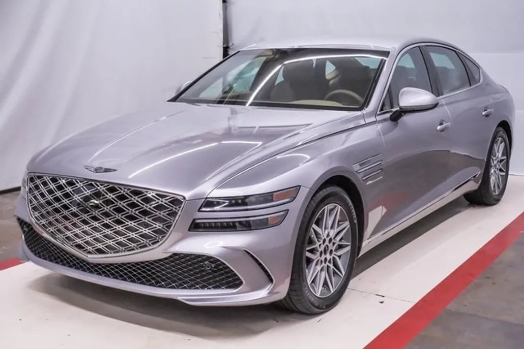 2025 Genesis G80 2.5T photo 1