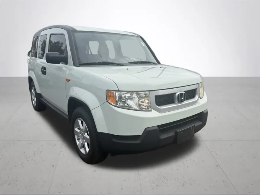 2010 Honda Element EX photo 1