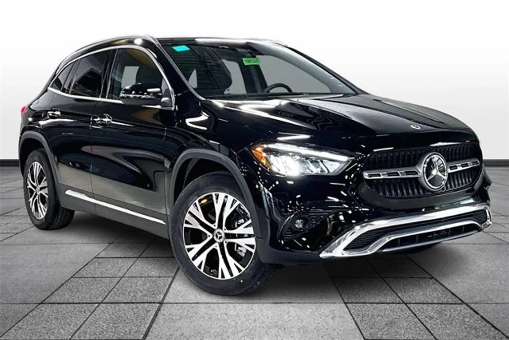 2025 Mercedes Benz GLA 250 4MATIC photo 1