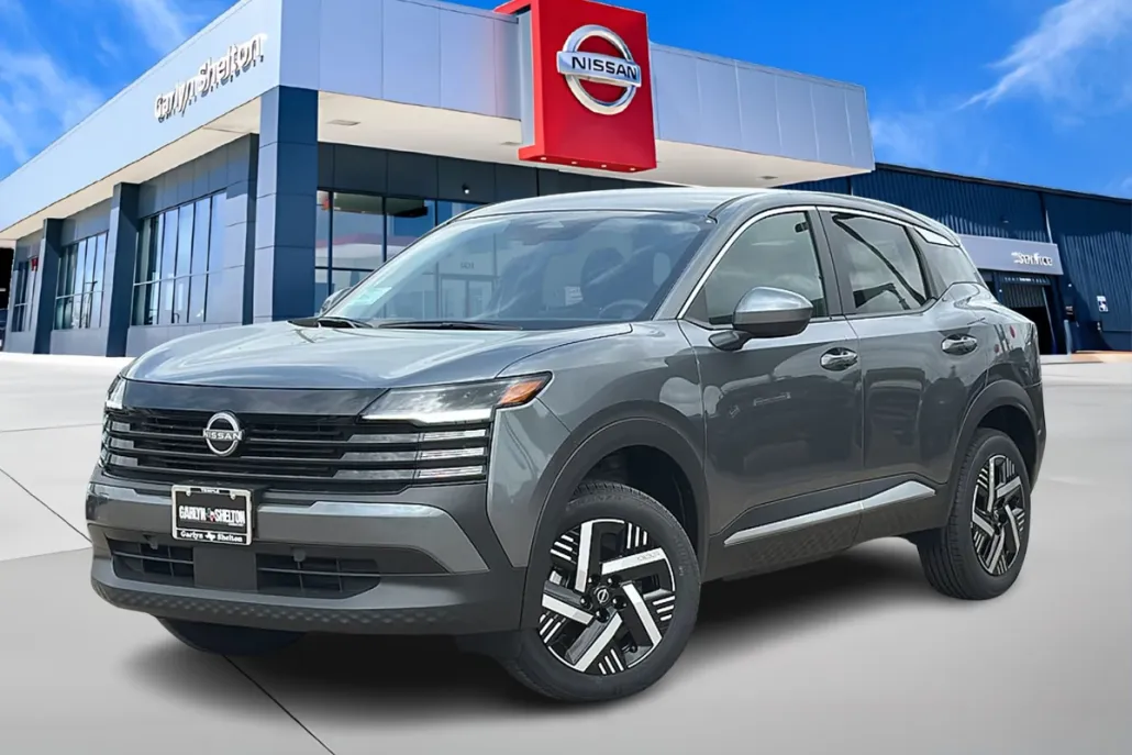 2025 Nissan Kicks SV photo 1