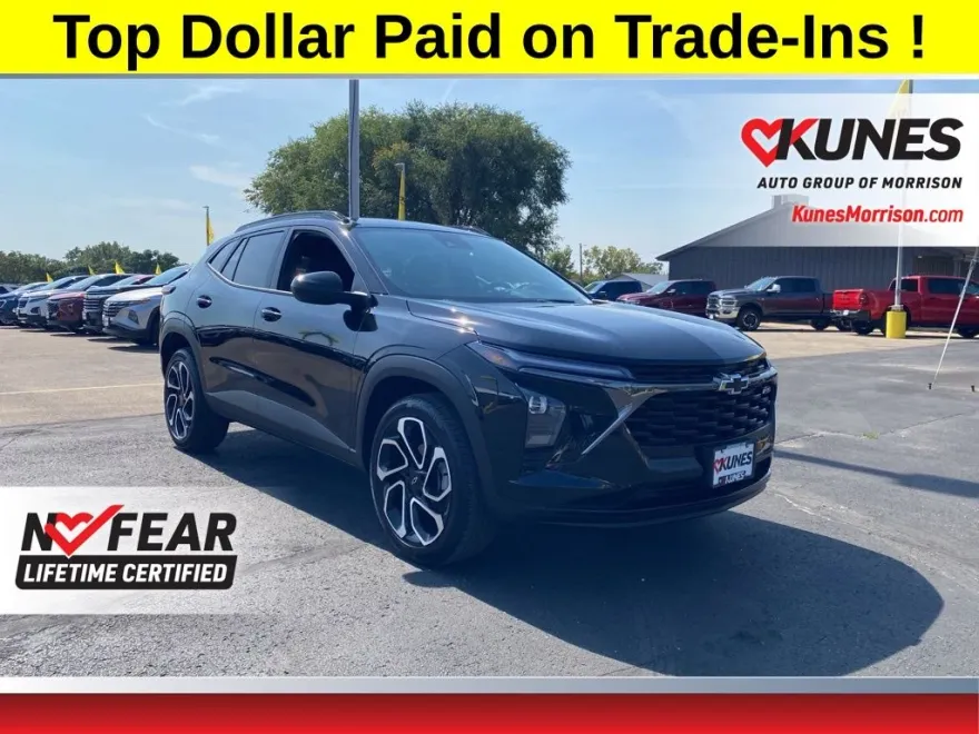 2025 Chevrolet Trax photo 1