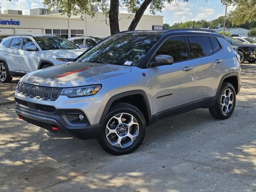 2022 Jeep Compass Trailhawk photo 1