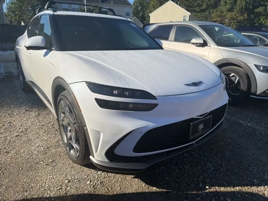 2024 Genesis GV60 Performance photo 1