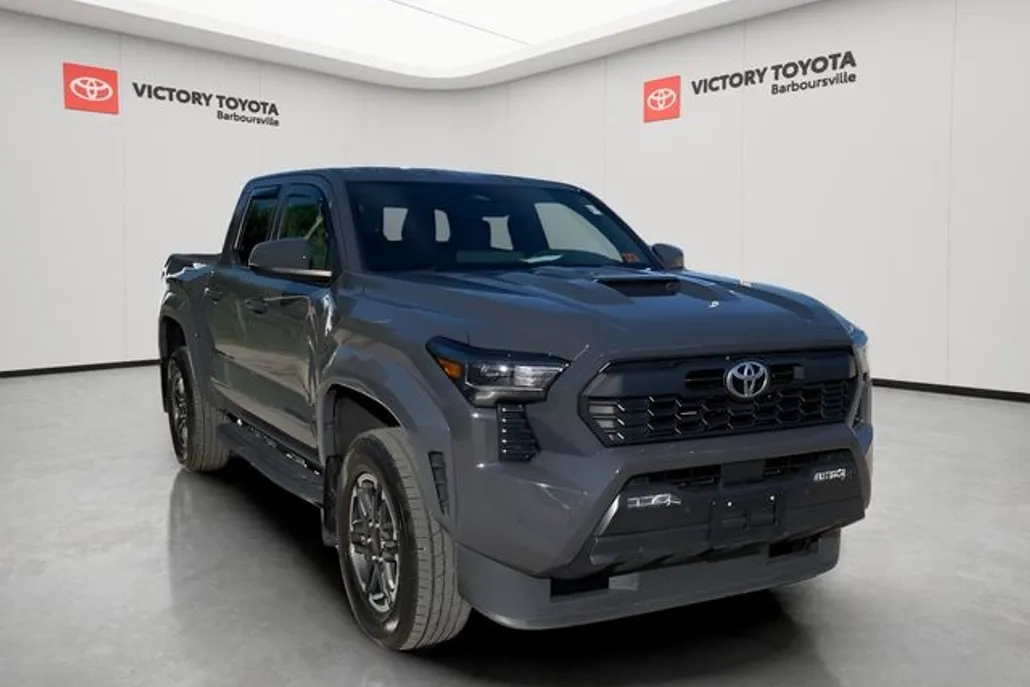 2024 Toyota Tacoma TRD Sport 4x4 Double Cab photo 1