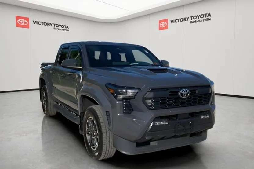 2024 Toyota Tacoma TRD Sport 4x4 Double Cab photo 1