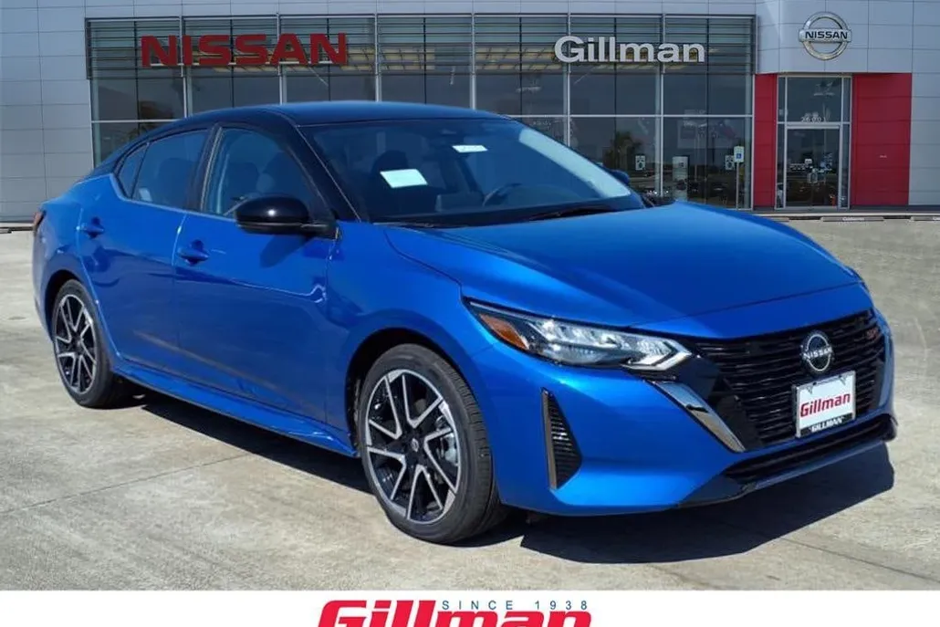 2025 Nissan Sentra SR photo 1