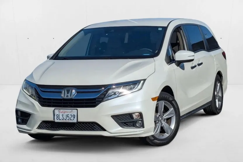 2019 Honda Odyssey EX photo 1