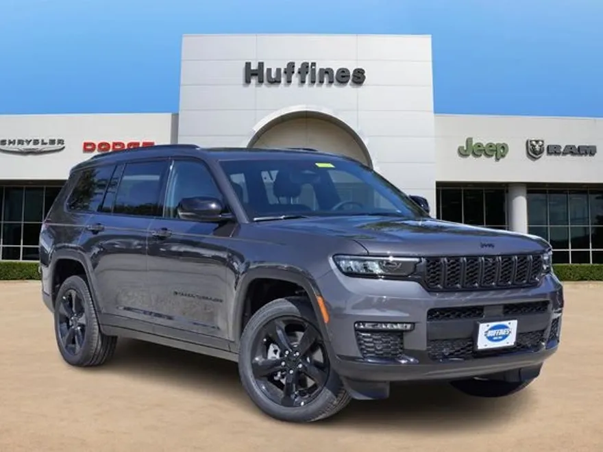 2025 Jeep Grand Cherokee Limited photo 1