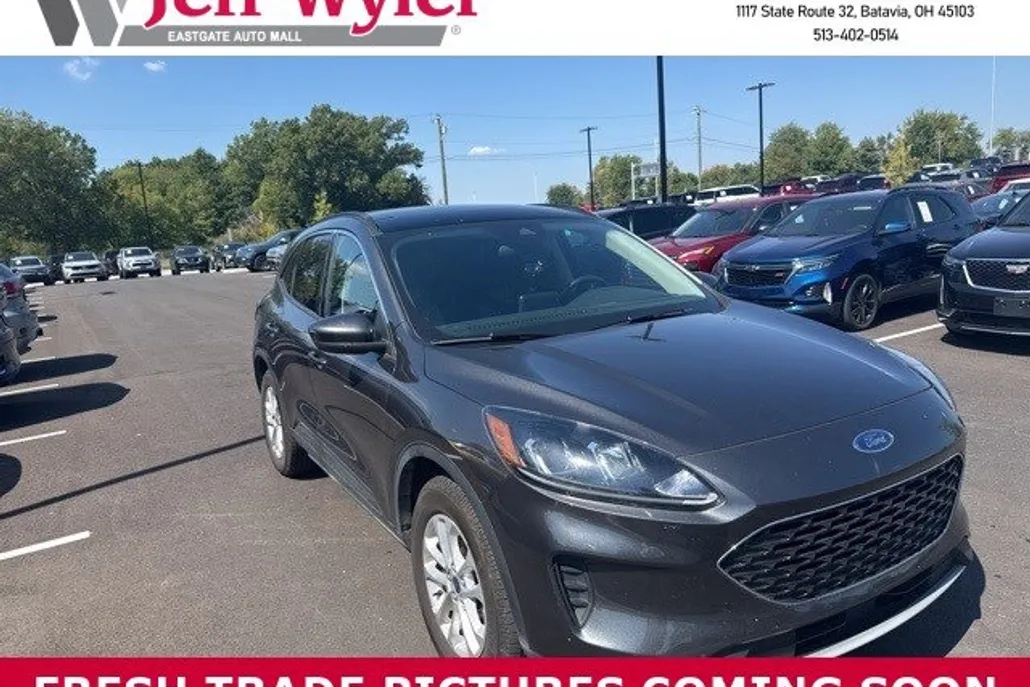 2020 Ford Escape SE photo 1
