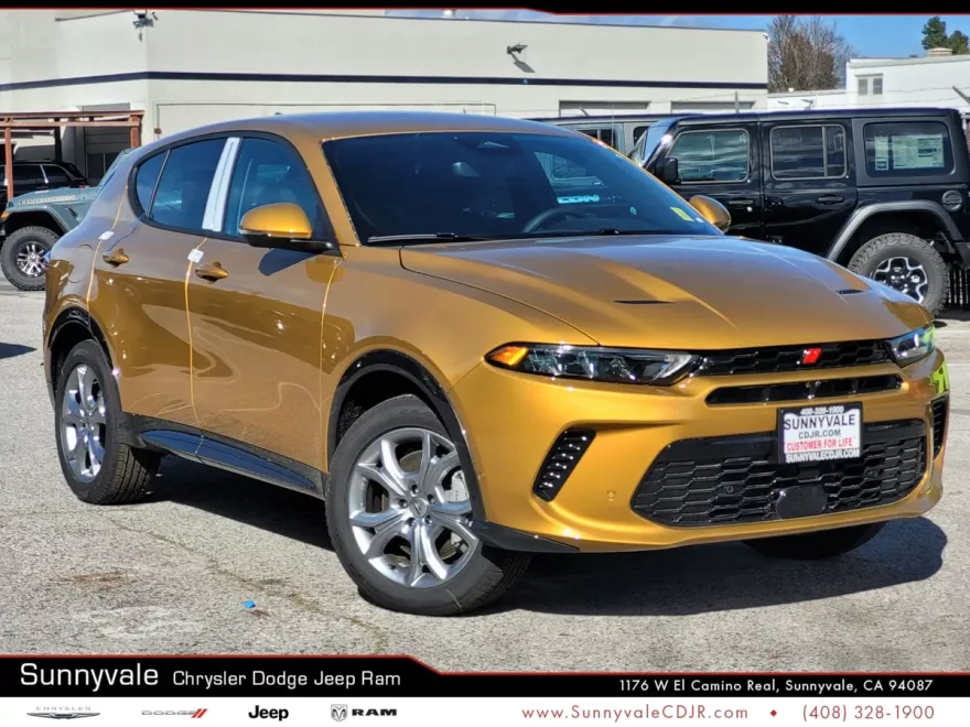 2024 Dodge Hornet R/T photo 1
