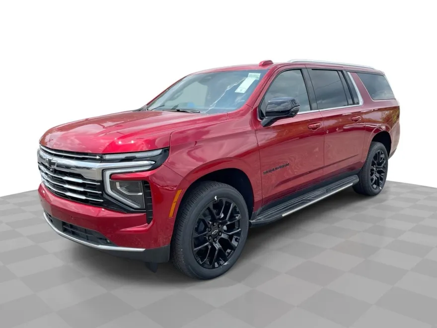 2025 Chevrolet Suburban LT photo 1