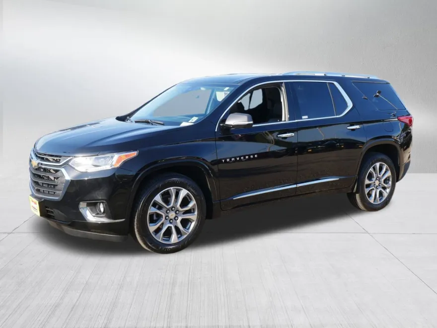 2020 Chevrolet Traverse Premier photo 1
