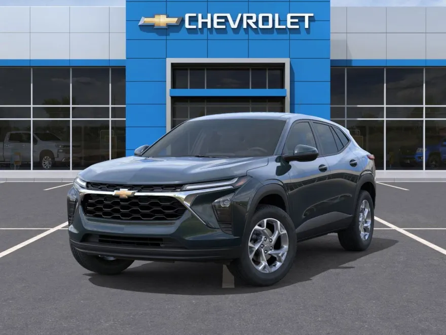 2026 Chevrolet Trax LS photo 1