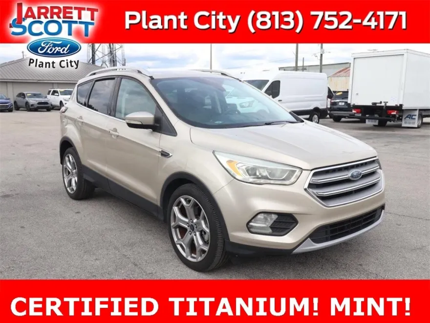 2017 Ford Escape Titanium photo 1