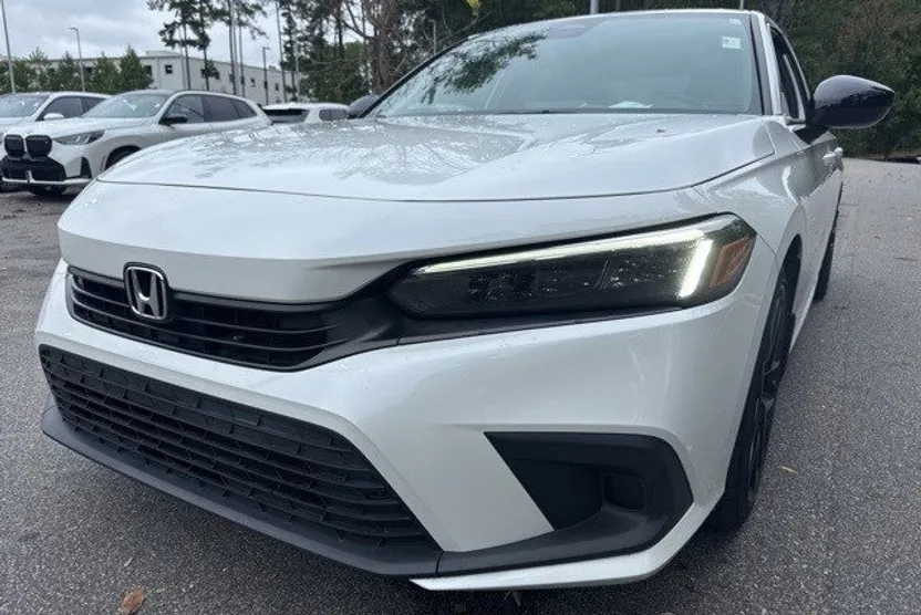 2023 Honda Civic Sport photo 1