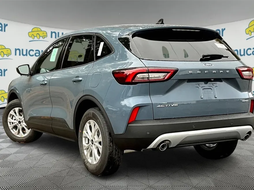 2025 Ford Escape Active photo 1