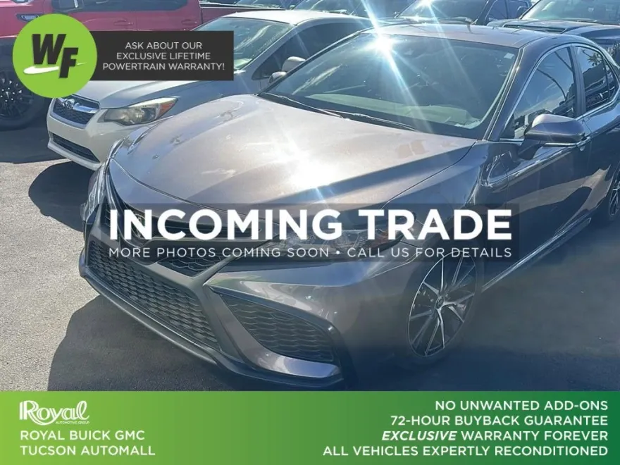 2024 Toyota Camry SE photo 1
