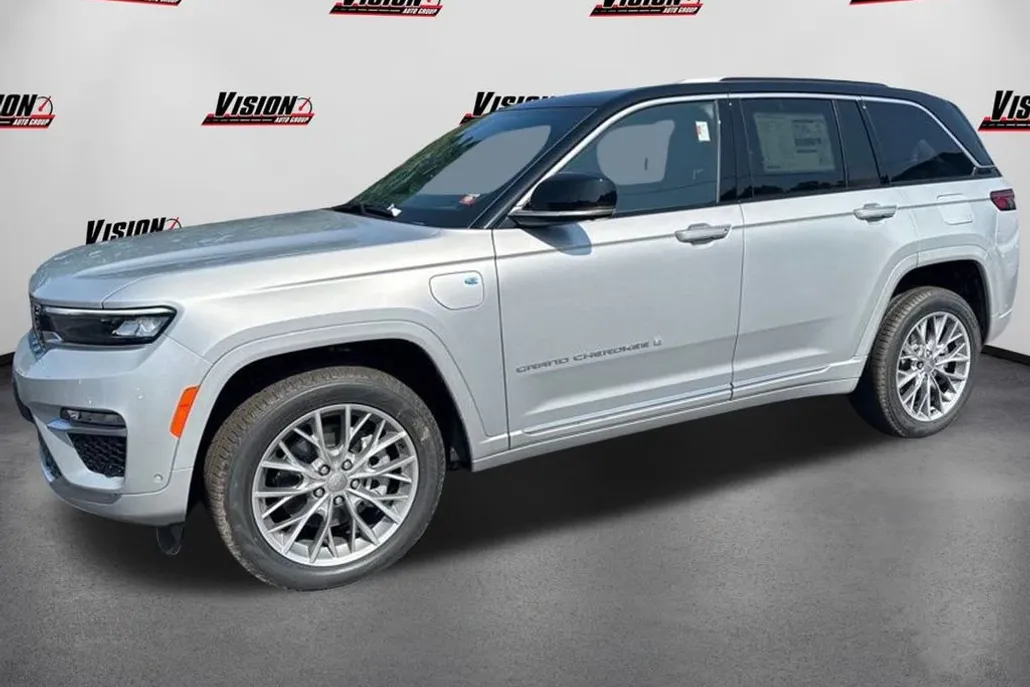 2023 Jeep Grand Cherokee 4xe photo 1