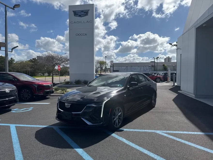 2020 Cadillac CT4 Sport photo 1