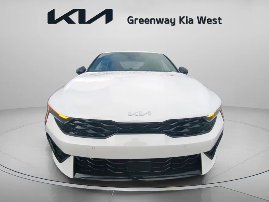 2026 Kia K5 GT-Line photo 1