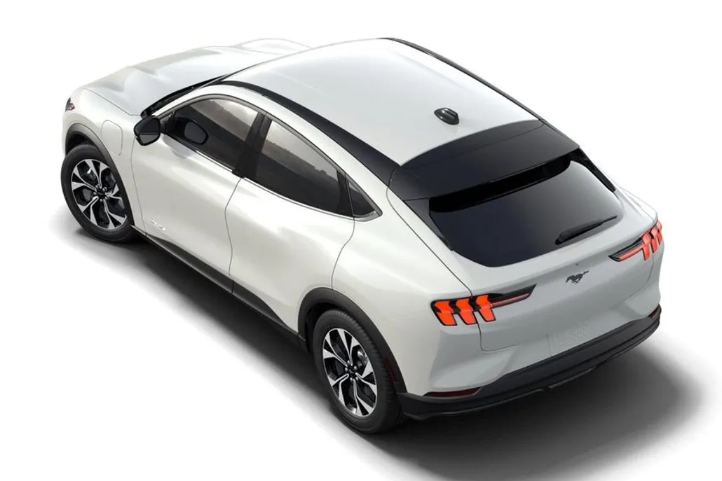 2025 Ford Mustang Mach-E Select photo 1