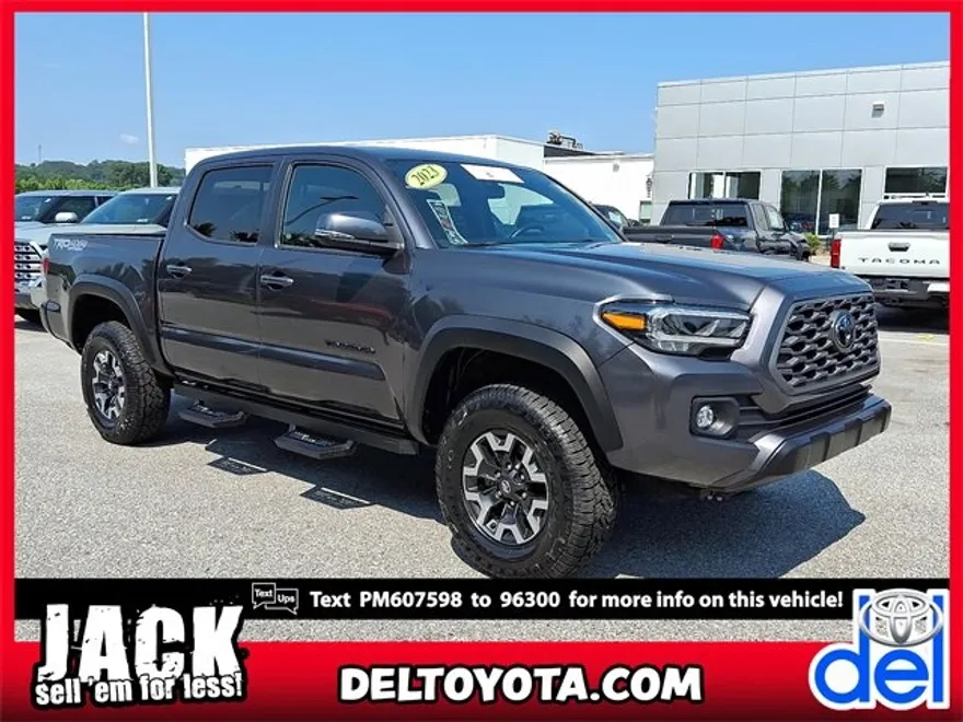 2023 Toyota Tacoma TRD Off-Road photo 1
