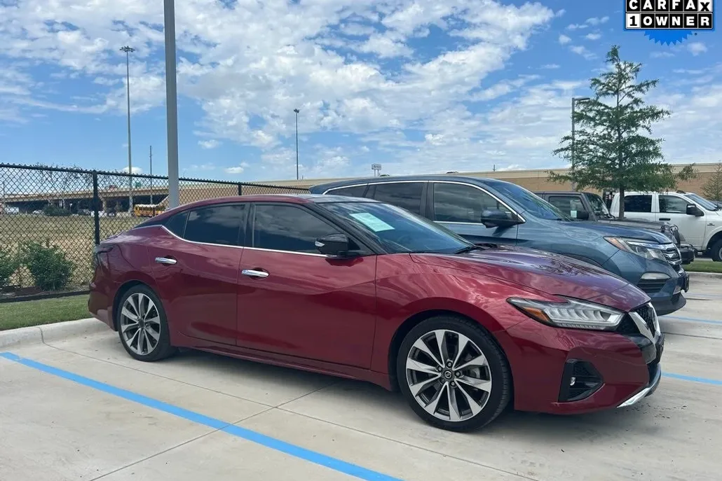 2022 Nissan Maxima Platinum photo 1