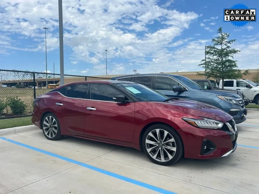 2022 Nissan Maxima Platinum photo 1