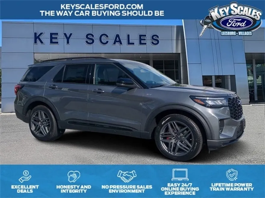 2025 Ford Explorer ST-Line photo 1