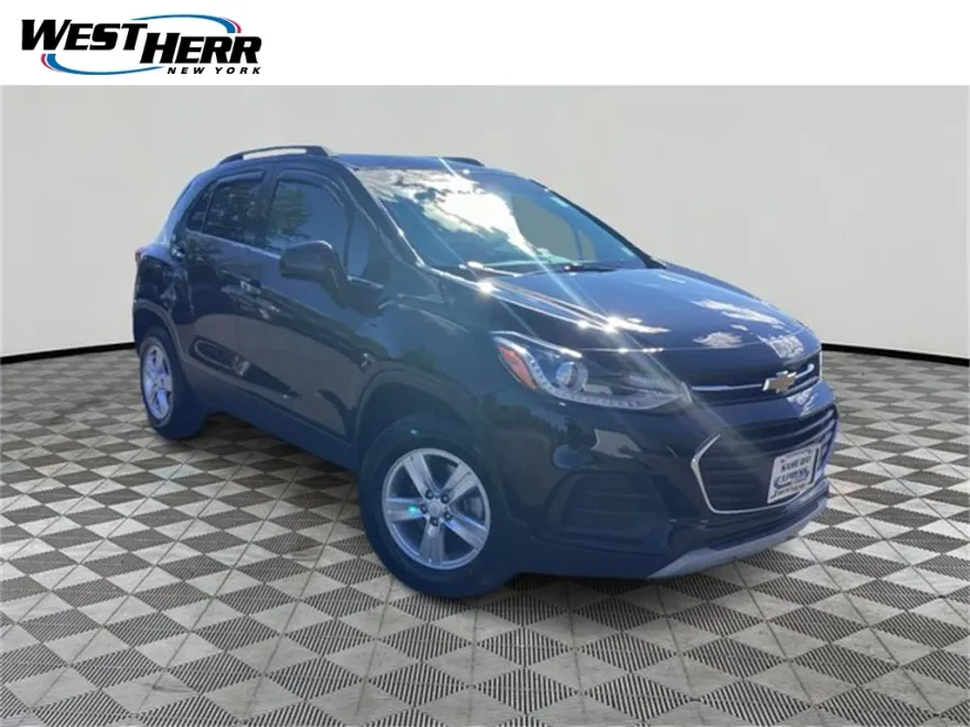 2019 Chevrolet Trax LT photo 1