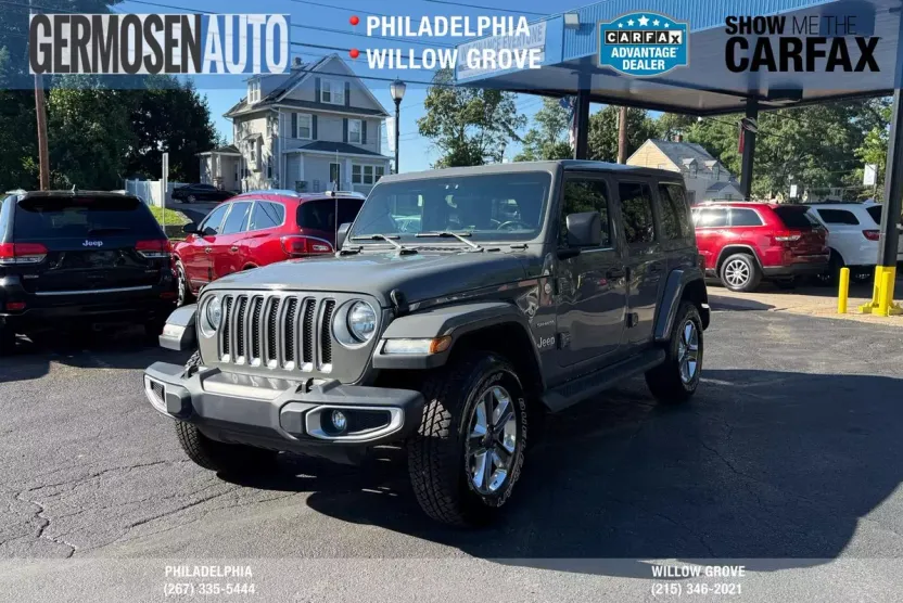 2020 Jeep Wrangler Unlimited Sahara photo 1