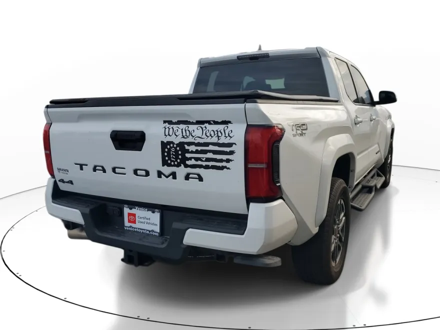 2024 Toyota Tacoma 4x4 TRD Sport photo 1