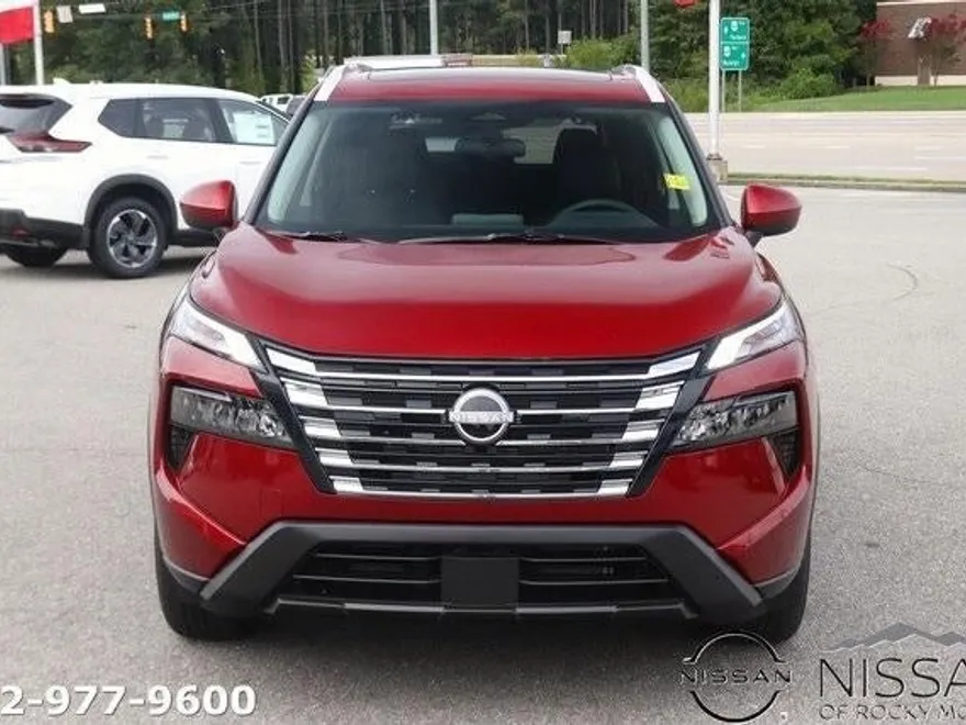 2026 Nissan Rogue SV photo 1