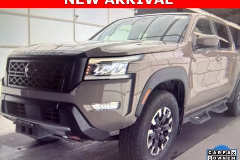 2023 Nissan Frontier PRO-4X photo 1
