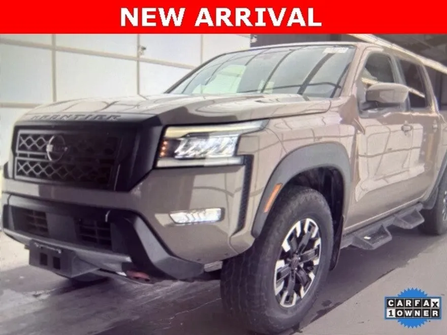 2023 Nissan Frontier PRO-4X photo 1