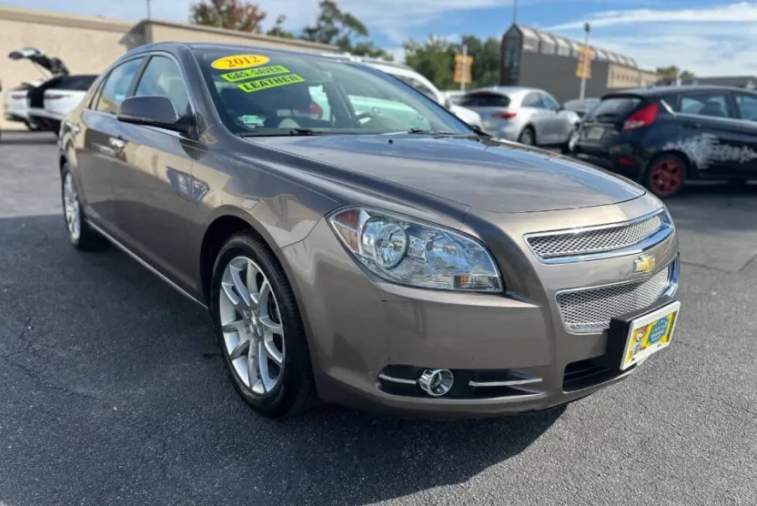 2012 Chevrolet Malibu LTZ photo 1