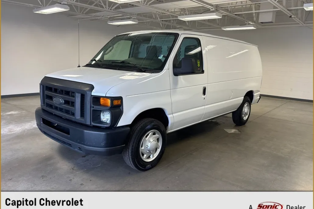 2014 Ford E-150 photo 1