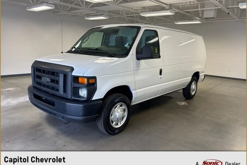 2014 Ford E-150 photo 1