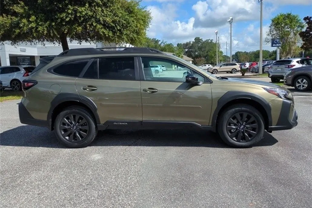 2025 Subaru Outback Onyx Edition photo 1