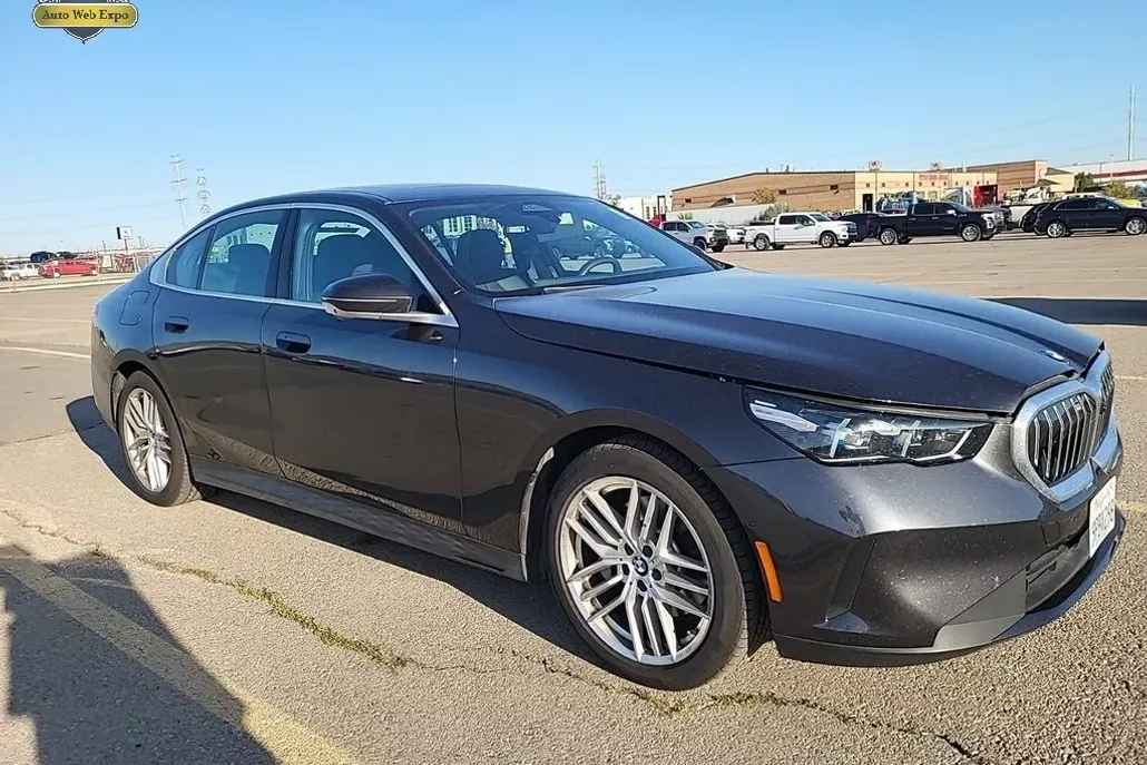 2025 Bmw 530i photo 1