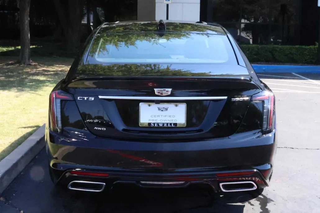 2025 Cadillac CT5 Sport photo 1