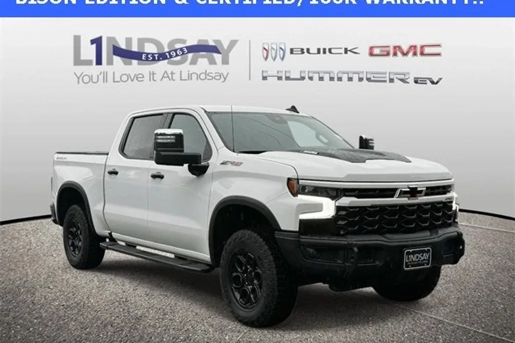2024 Chevrolet Silverado 1500 ZR2 photo 1