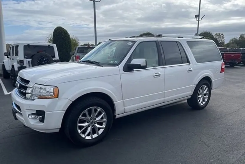 2017 Ford Expedition EL Limited photo 1