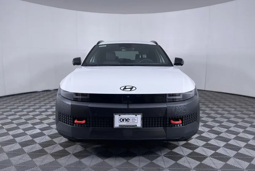 2025 Hyundai Ioniq 5 photo 1