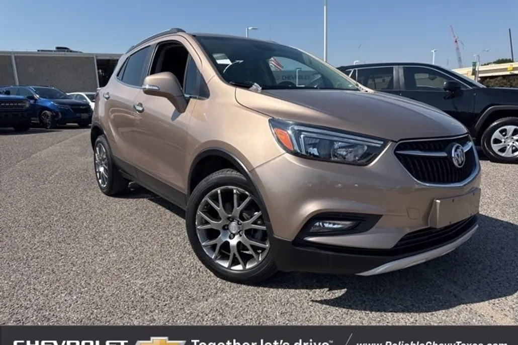2018 Buick Encore Sport Touring photo 1