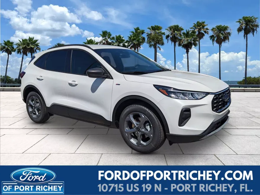 2026 Ford Escape ST-Line photo 1